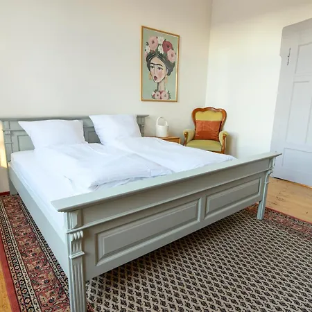 Hermine Apartment